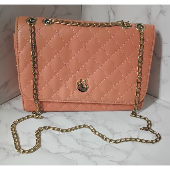 GLORIA VANDERBILT Coral Quilted Crossbody Bag - Picture 1 of 6